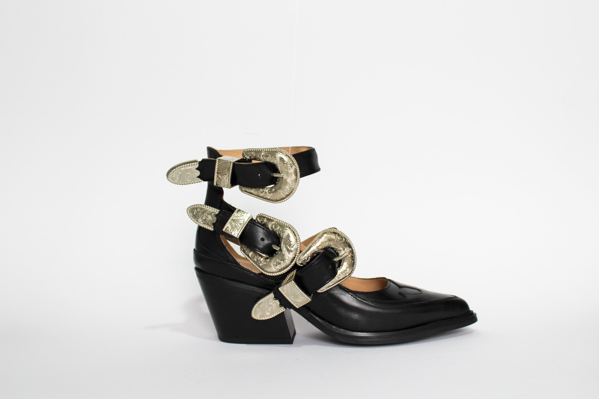 LUAR - PREVENTA -